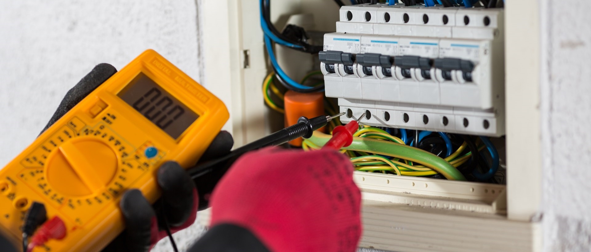 Electricians W1